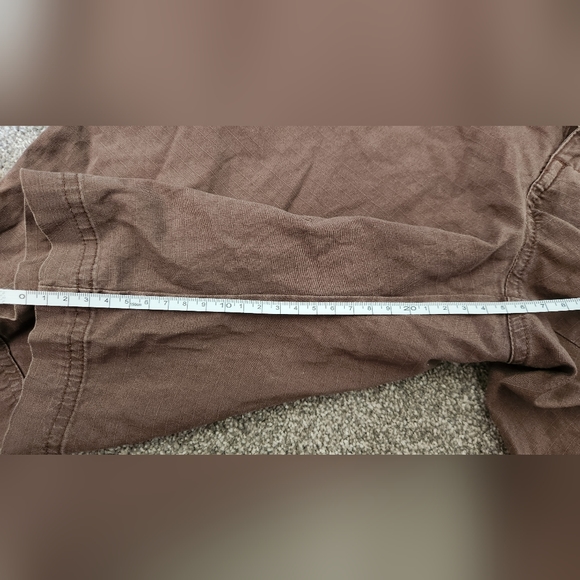 (10) Women's Columbia Shorts - Picture 6 of 7